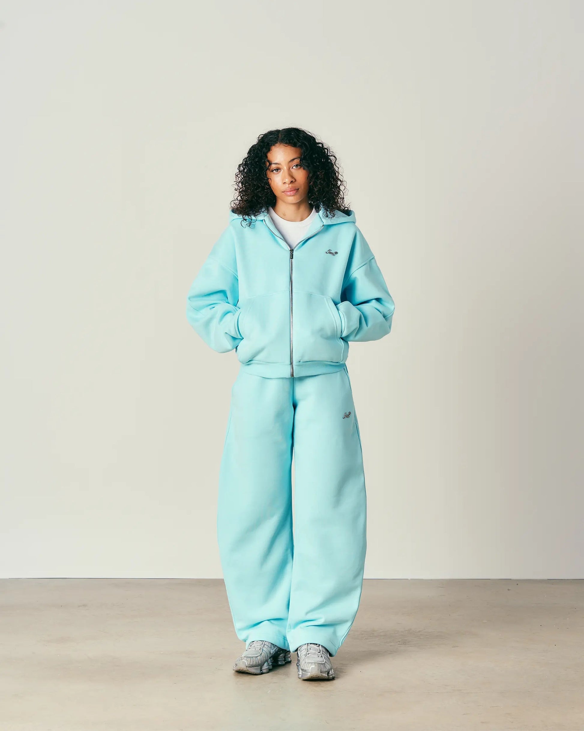 Azure Nova Track – Ensemble Complet